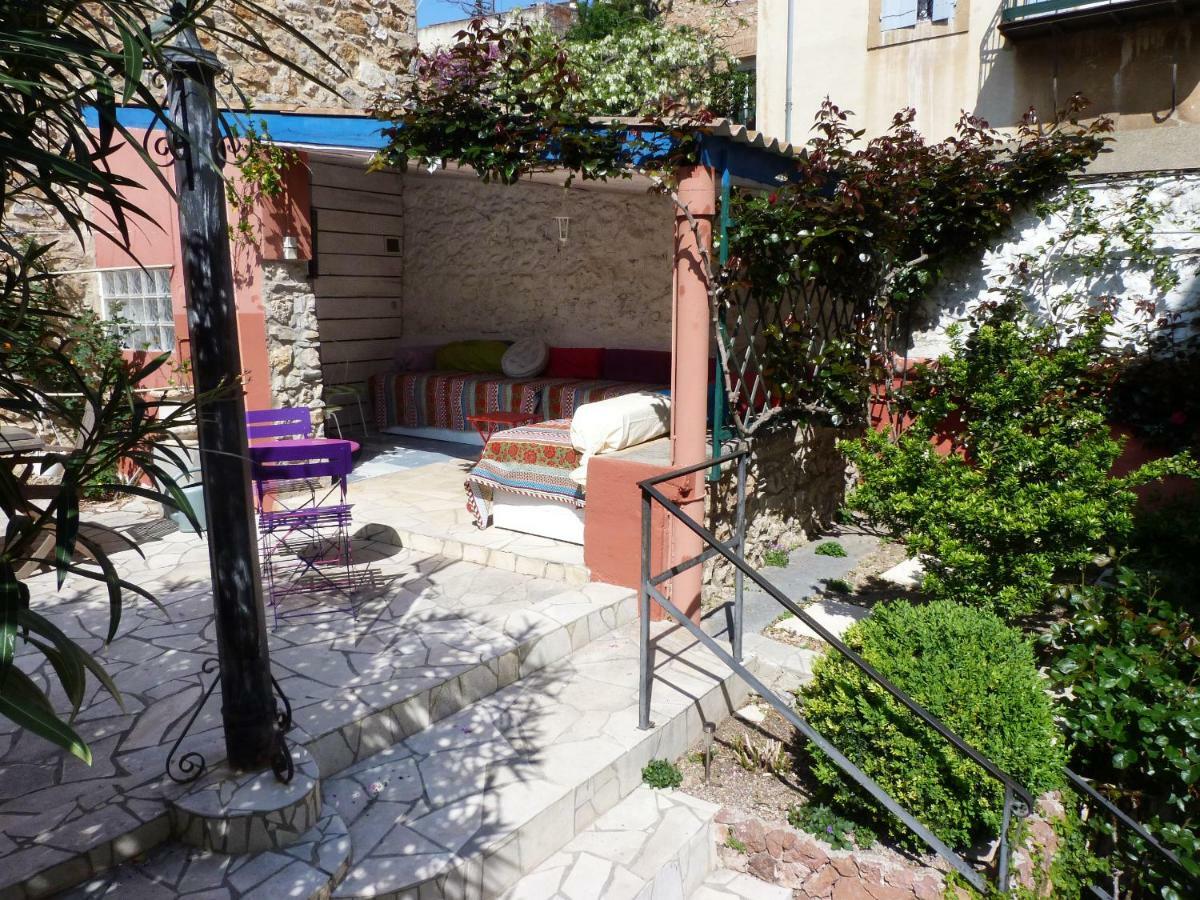 L'Abri Du Vent Bed & Breakfast Fitou Bagian luar foto