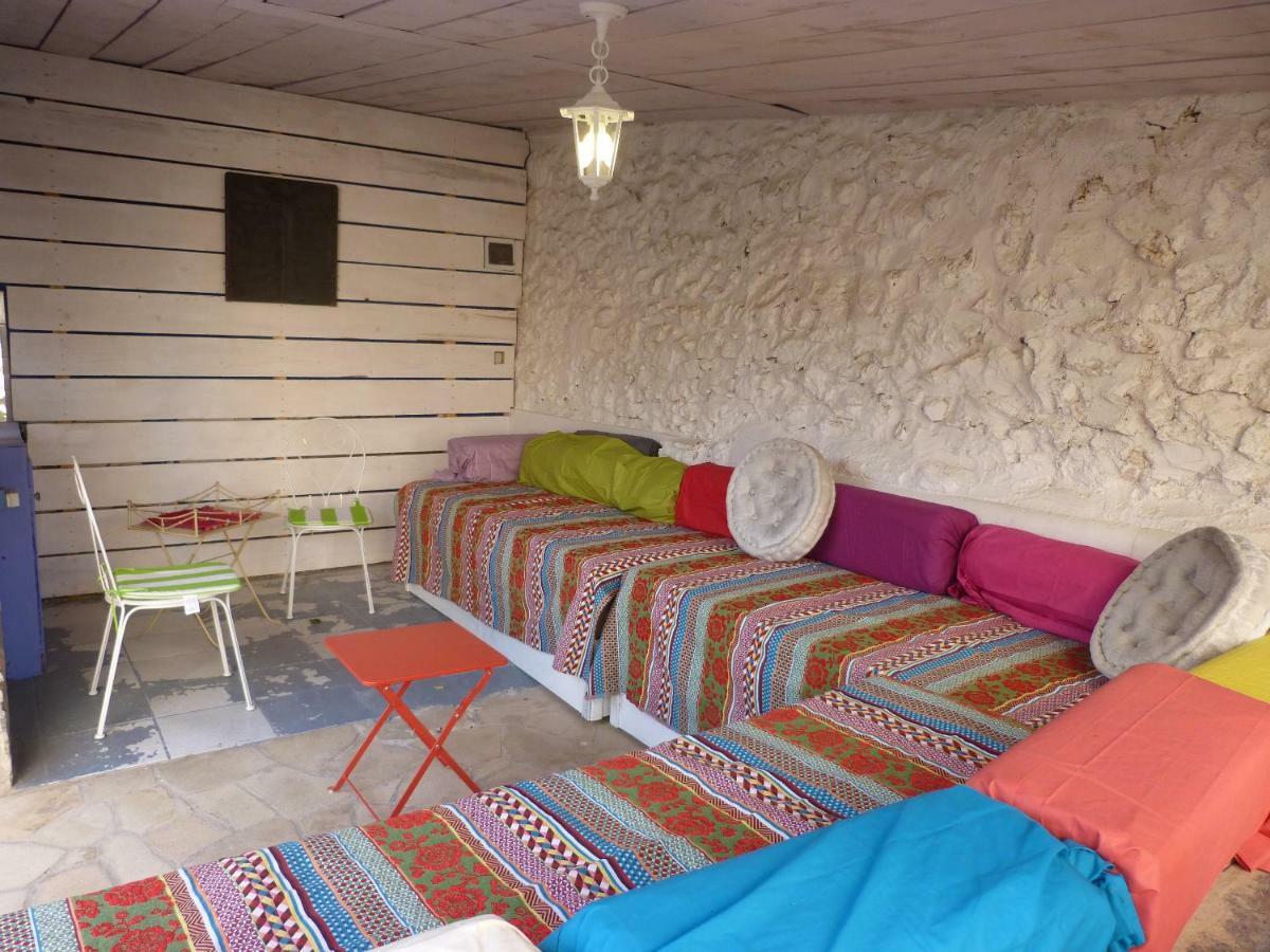 L'Abri Du Vent Bed & Breakfast Fitou Bagian luar foto